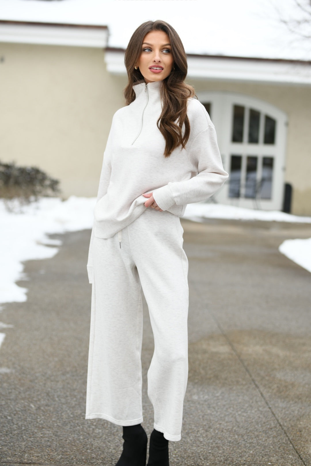 ELLIOTT LAUREN IVORY WIDE LEG FLEECE