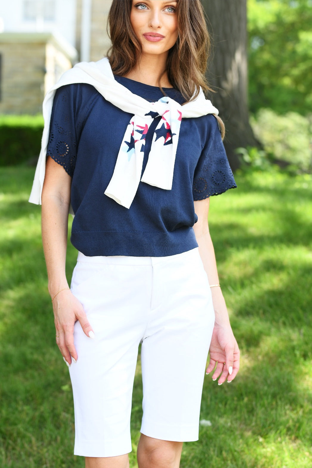 J. SOCIETY NAVY EYELET SLEEVE TEE