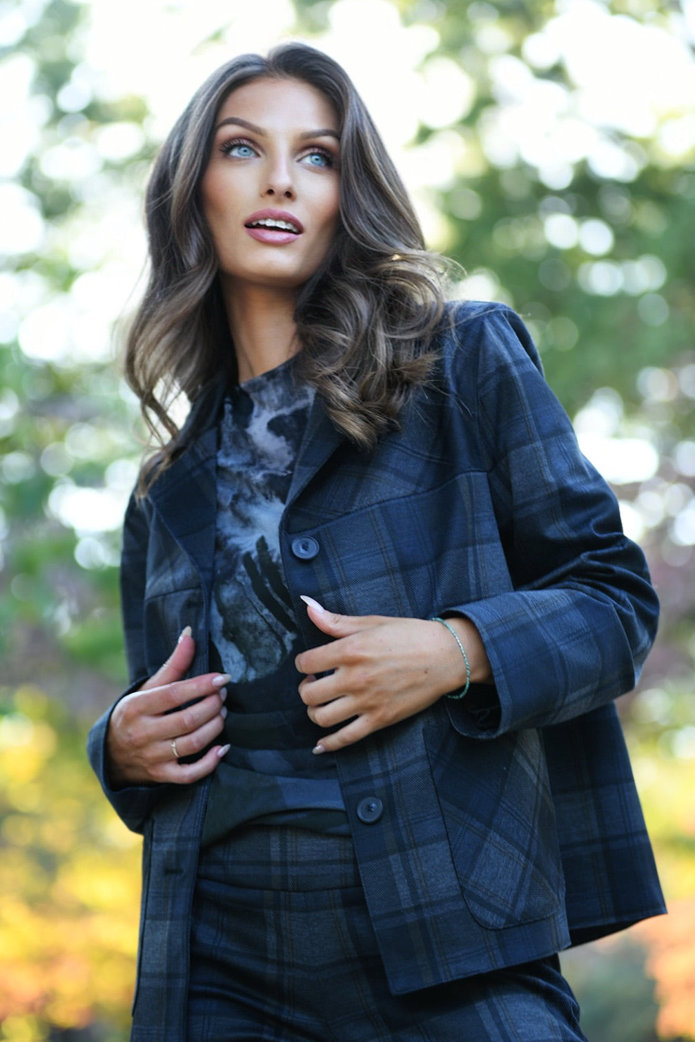 ESTELLE & FINN NAVY PLAID JACKET