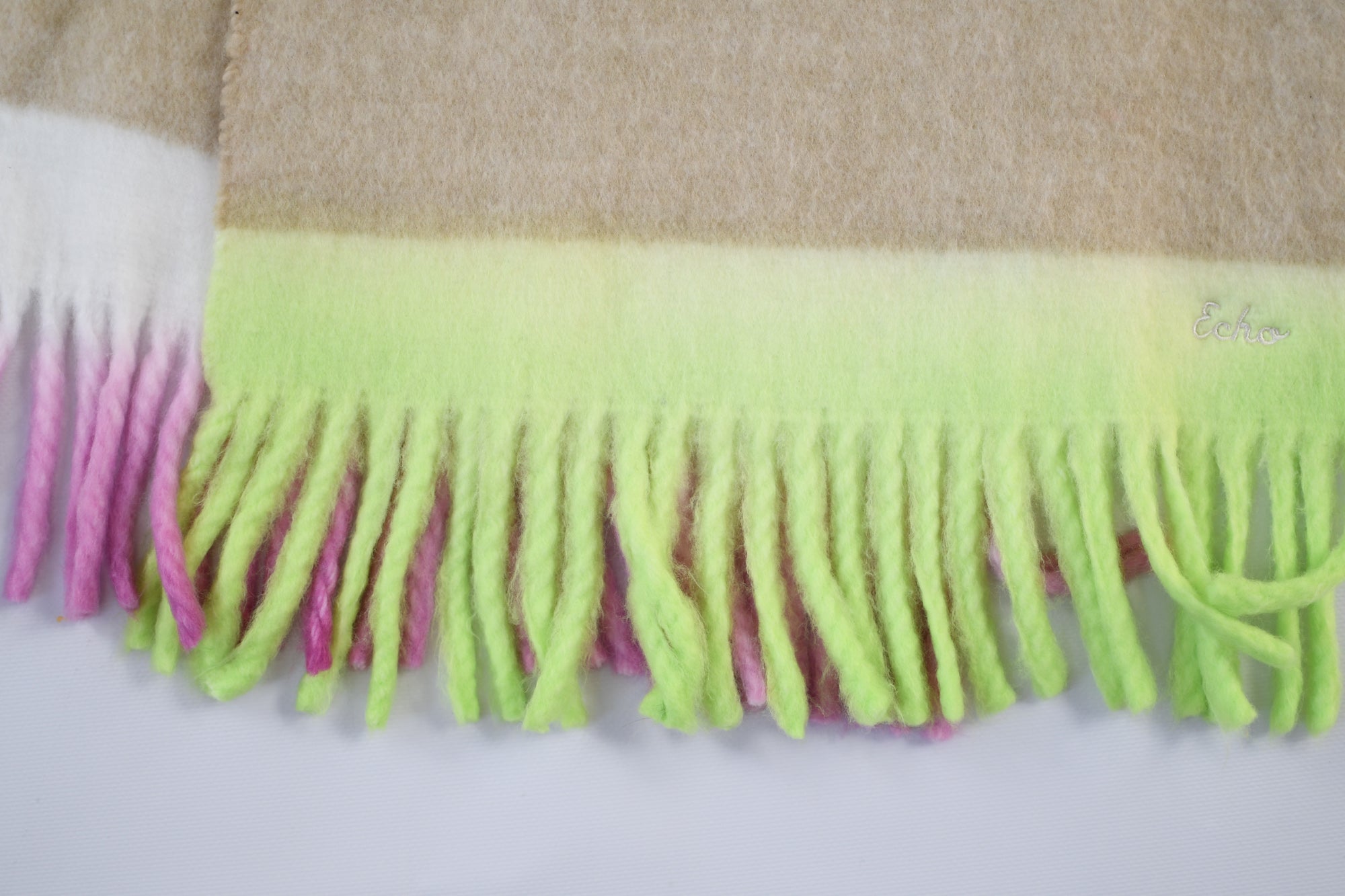 ECHO SWIZZLE STICK SCARF