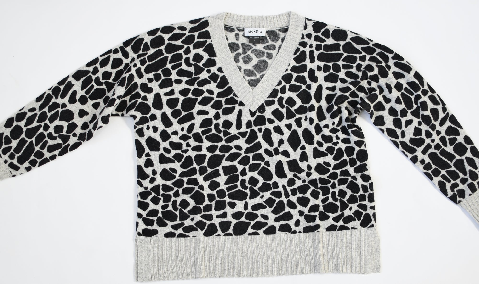 JACK & JO V NECK ANIMAL PRINT SWEATER
