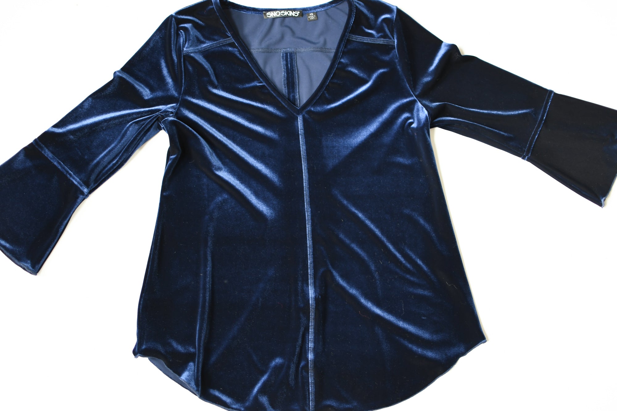 SNOSKIN VELVET SAPPHIRE TOP