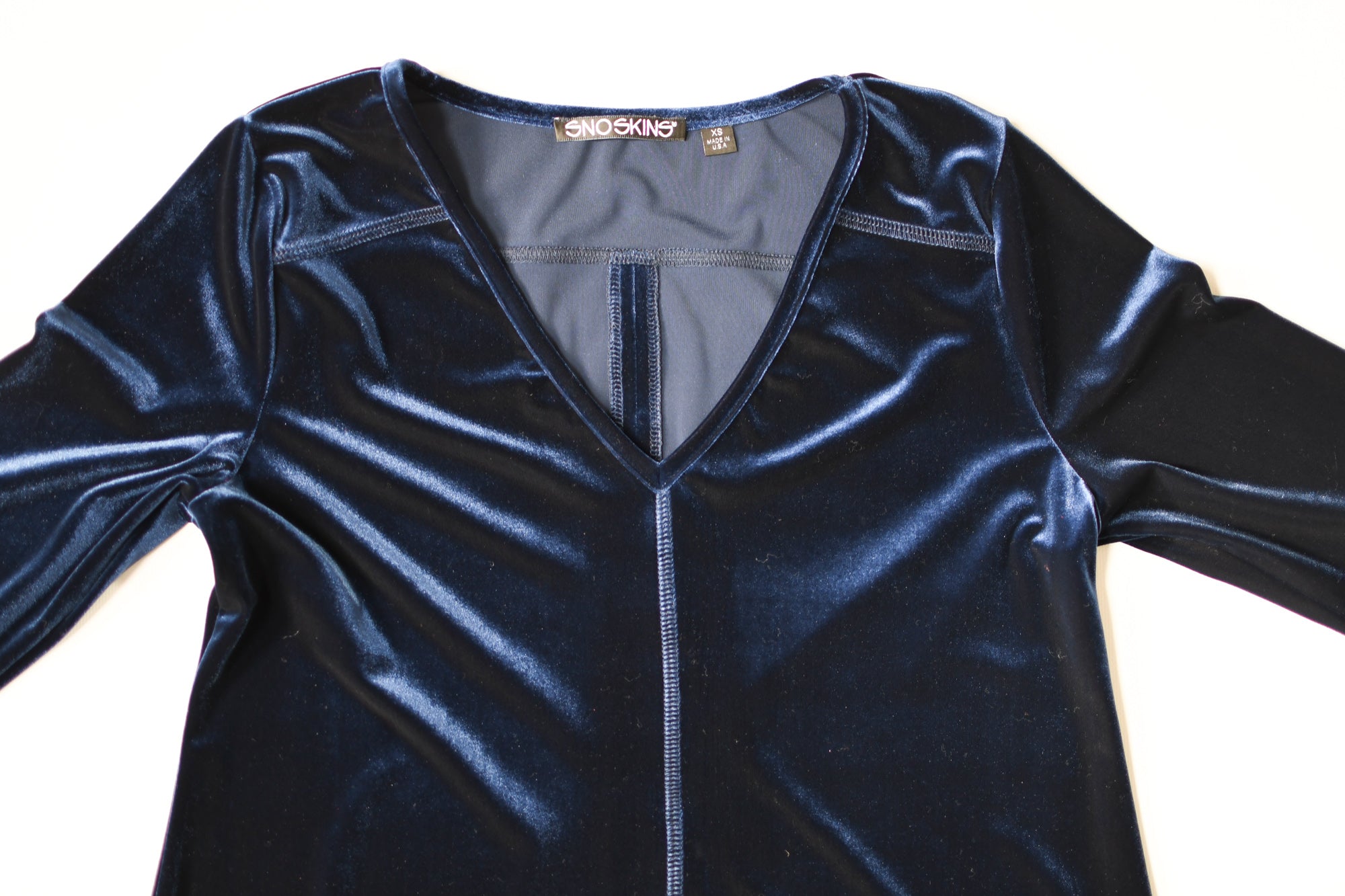 SNOSKIN VELVET SAPPHIRE TOP