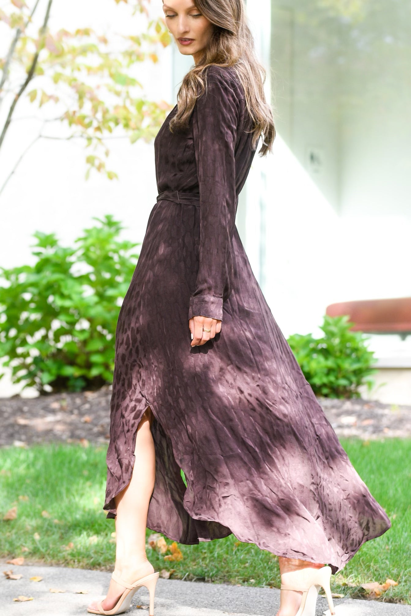 BELLA DAHL FRENCH ROAST MAXI DRESS